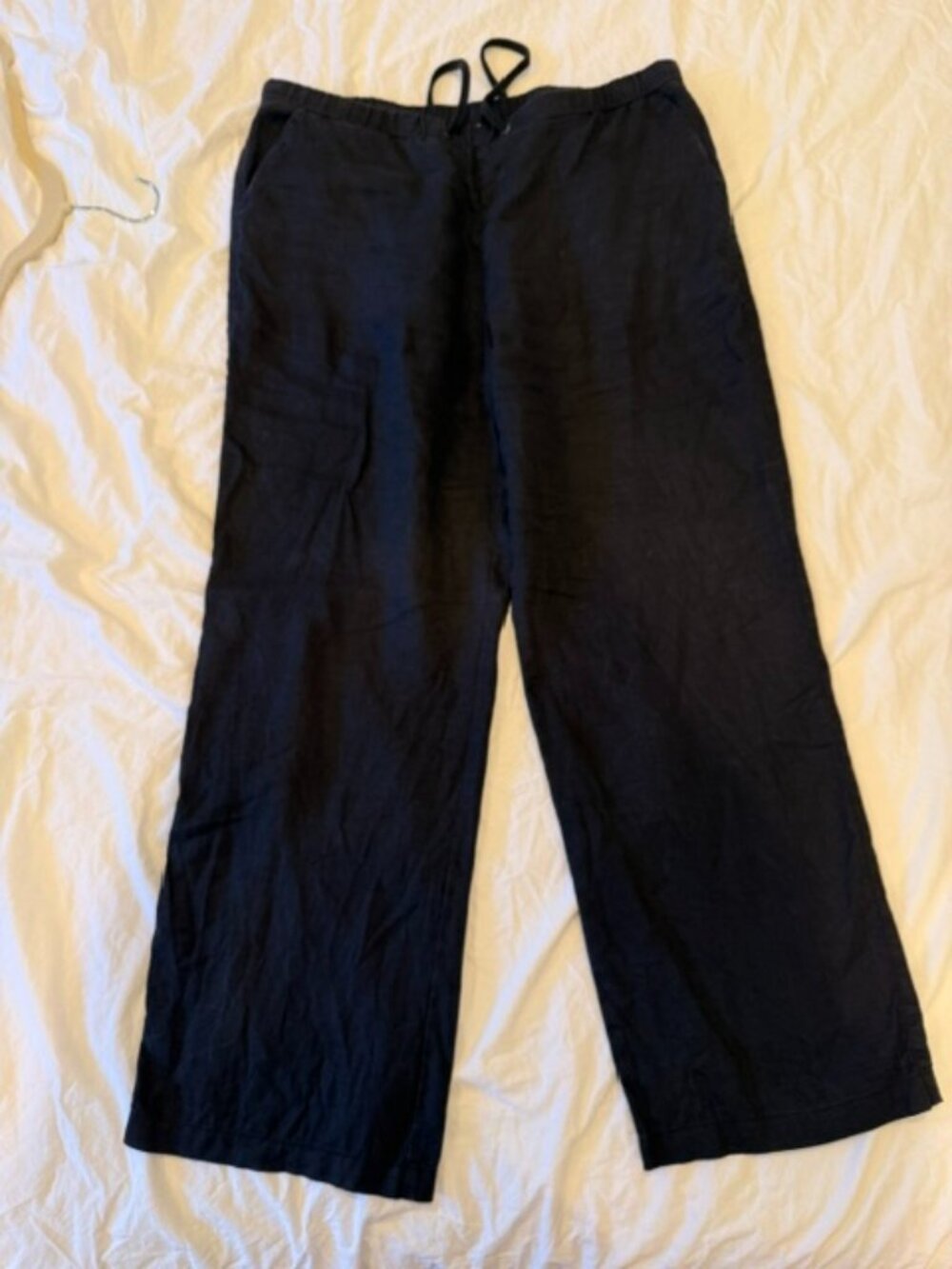 Good condition standard James Pearce Black Linen pants, size 3